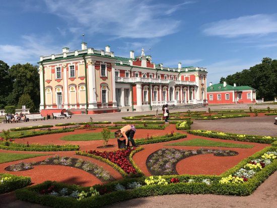 Kadriorg Palads